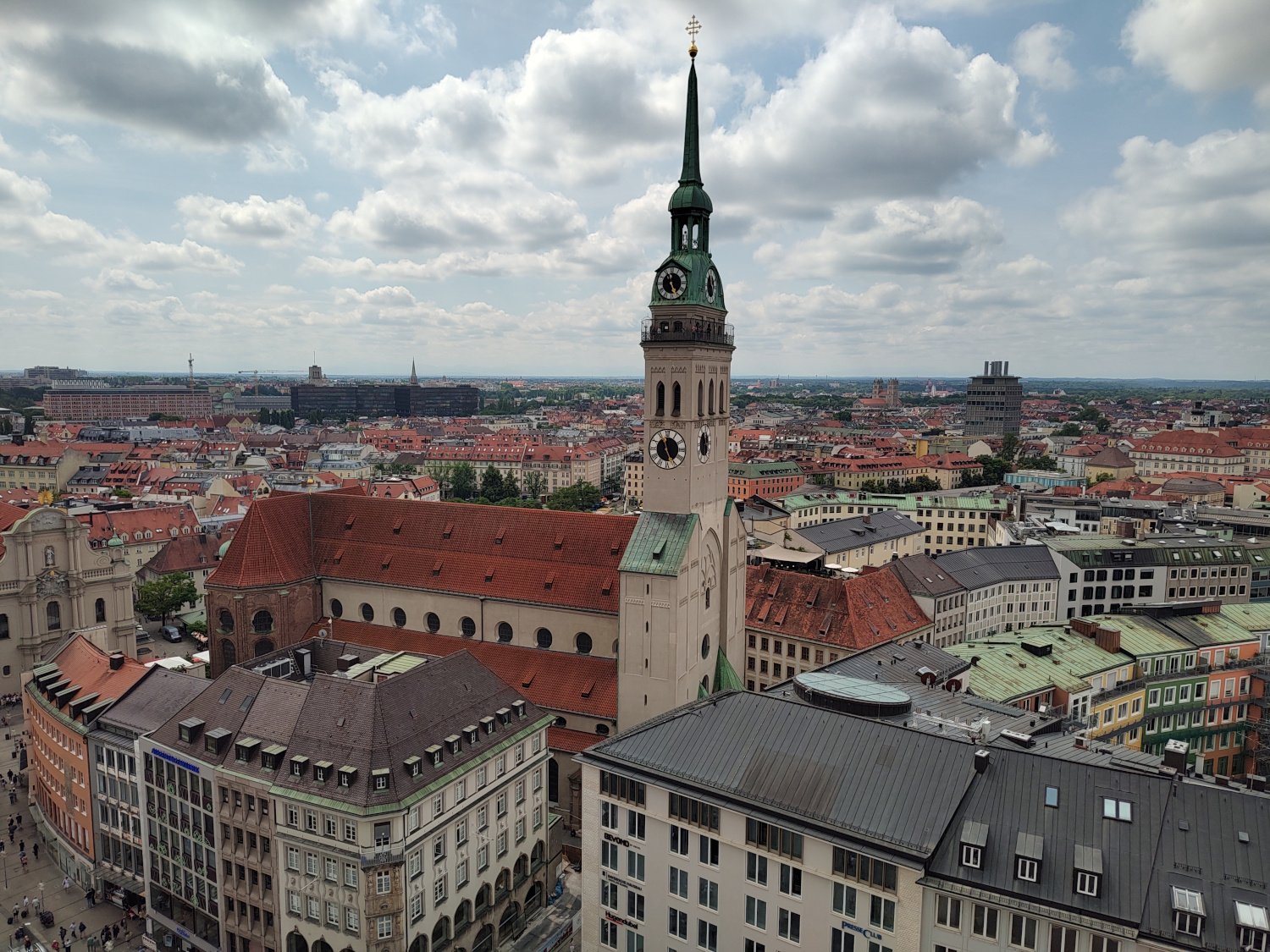 My guide and experience visiting St. Peter’s Church, Munich – Earth’s Attractions